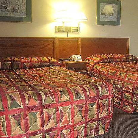 Budget Inn Oskaloosa Eksteriør billede